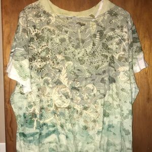 Lane Bryant size 26/28 burnout style tee
